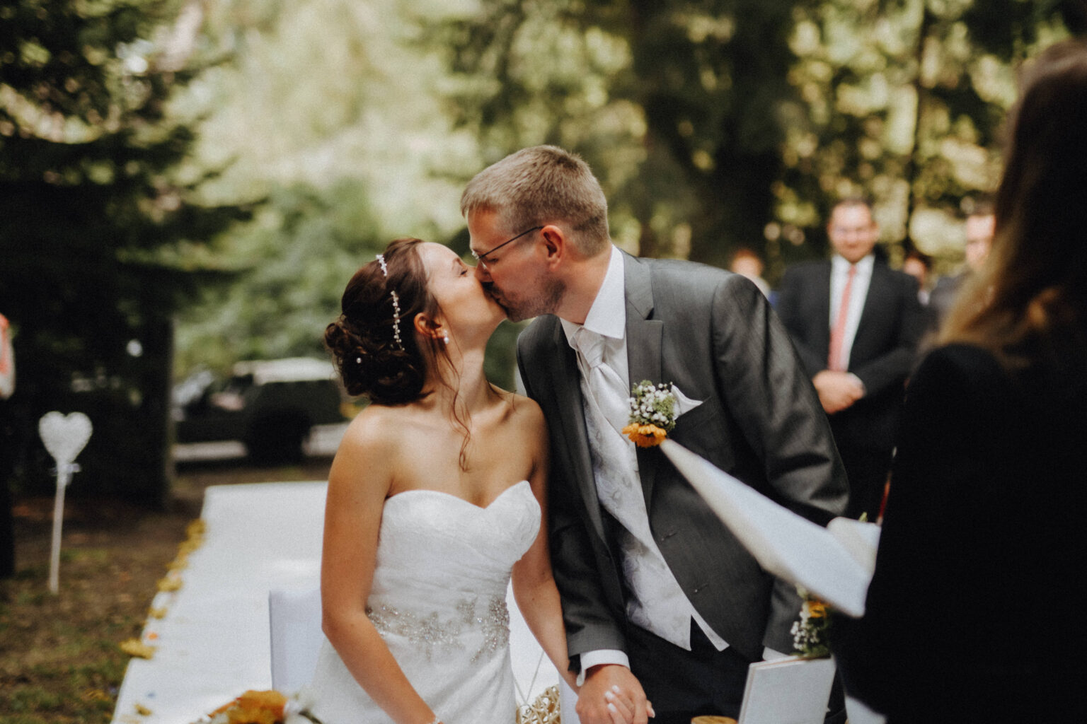 Heiraten im Eichsfeld – Traumhafte Hochzeit im Grünen nahe Ershausen